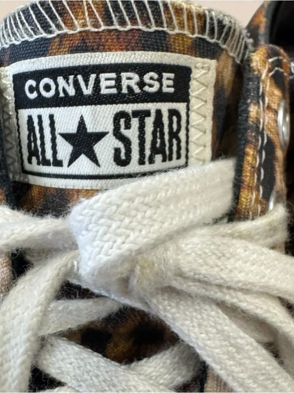 Converse Leopard Print Low Top Sneakers - Tan & Black